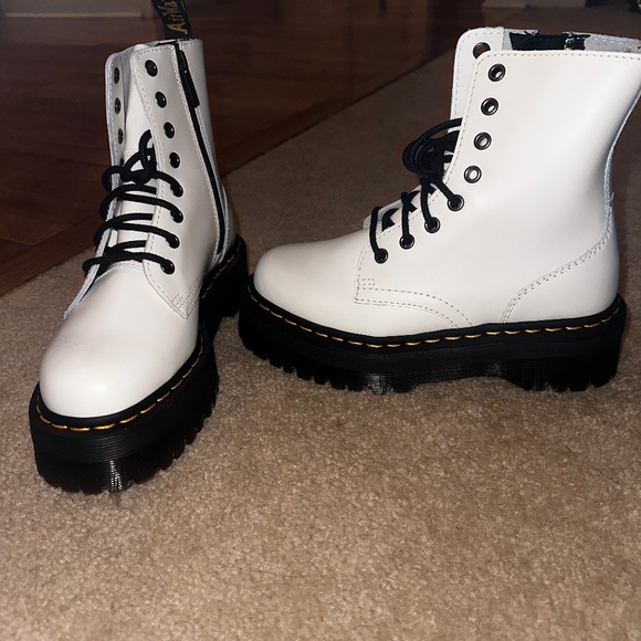 Dr. Martens Shoes - Doc Martens